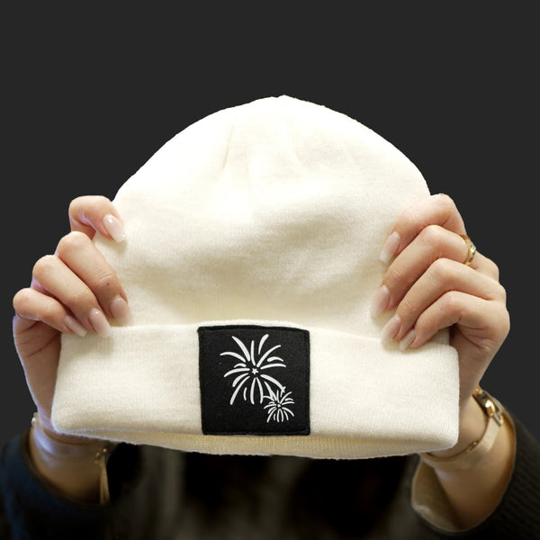 LightUP™ Wintermütze vers. Farben